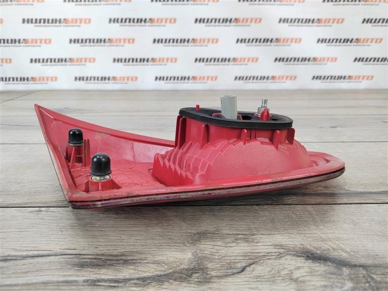 Фонарь в крышку багажника, 1000 рублей, Москва