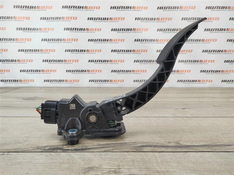 Педаль газа, 400 рублей, Москва