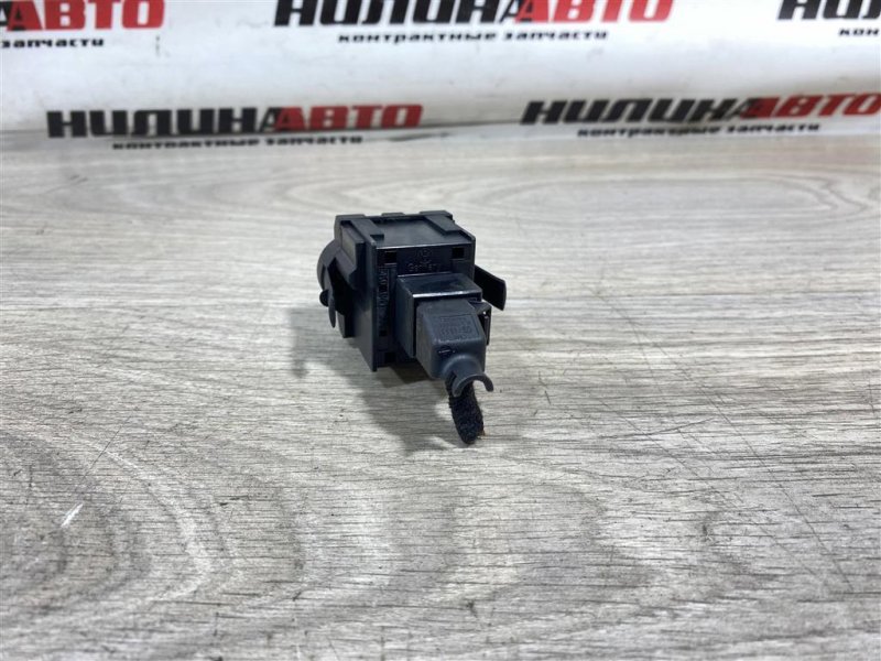 Кнопка корректора фар, 500 рублей, Севастополь