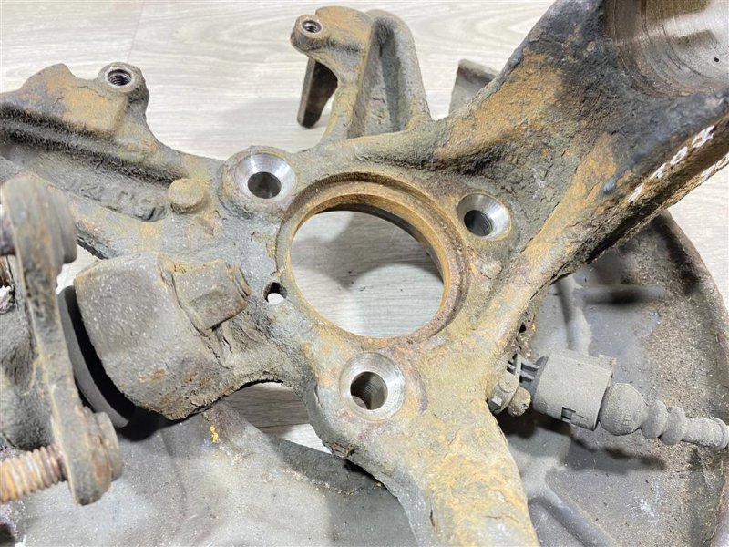 Кулак поворотный, 4000 рублей, Севастополь