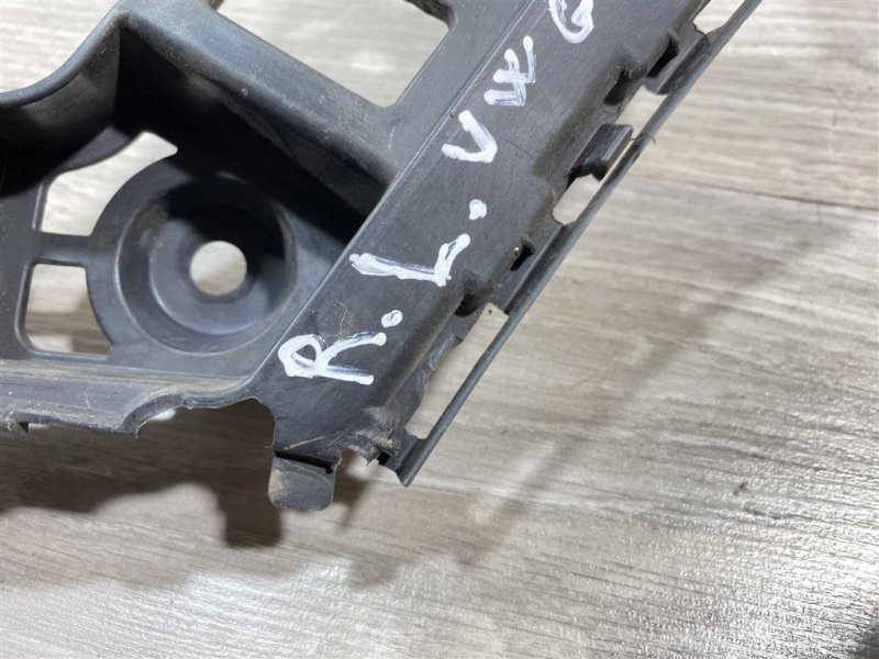 Кронштейн бампера, 900 рублей, Севастополь