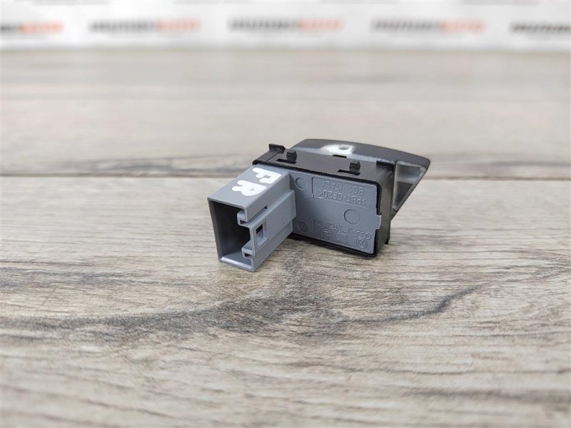 Кнопка стеклоподъемника, 400 рублей, Москва