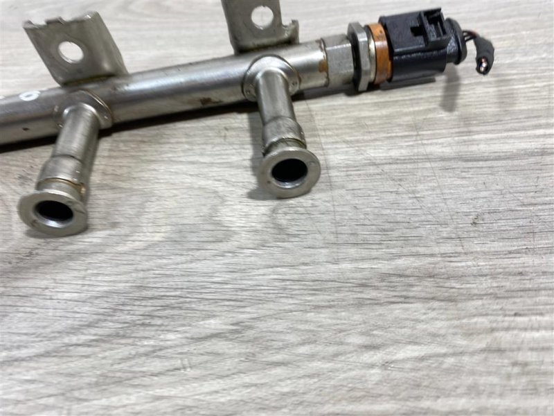 Рампа топливная, 800 рублей, Севастополь