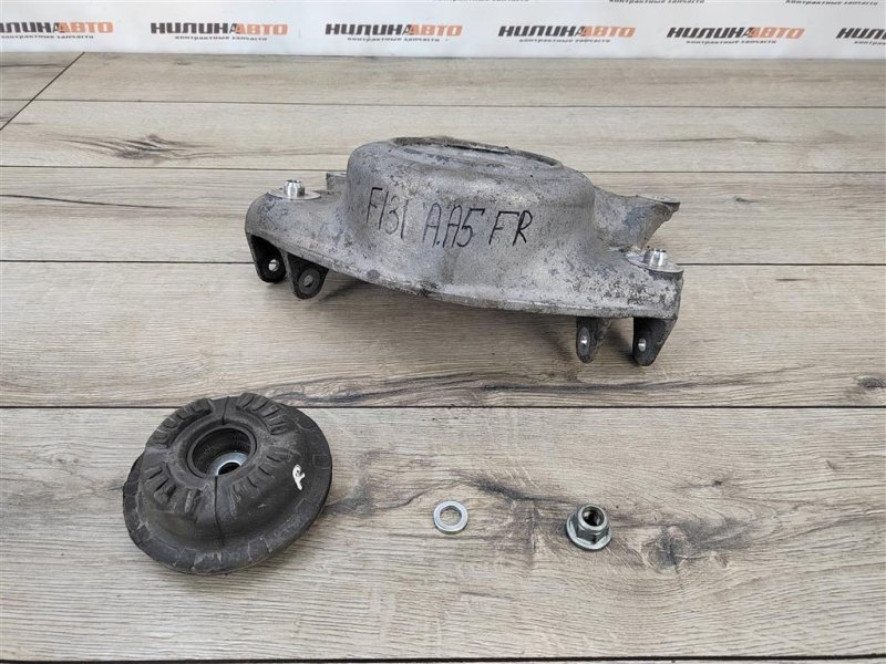 Опорный кронштейн амортизатора, 1000 рублей, Москва