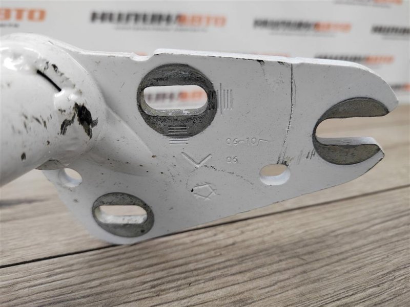 Петля крышки багажника, 500 рублей, Москва