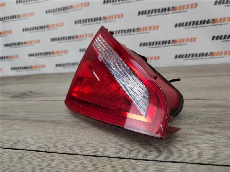 Фонарь в крышку багажника, 1500 рублей, Москва