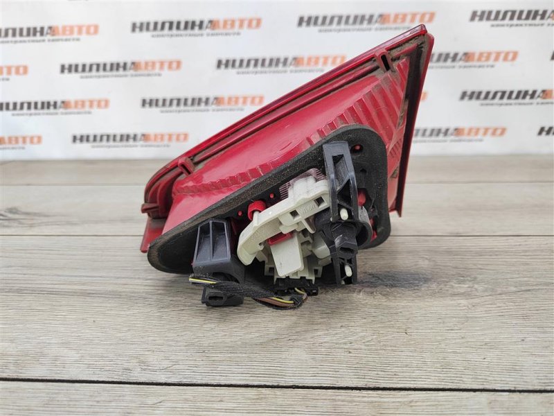 Фонарь в крышку багажника, 1500 рублей, Москва