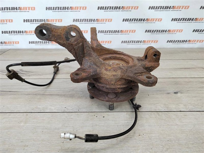 Кулак поворотный, 2000 рублей, Москва