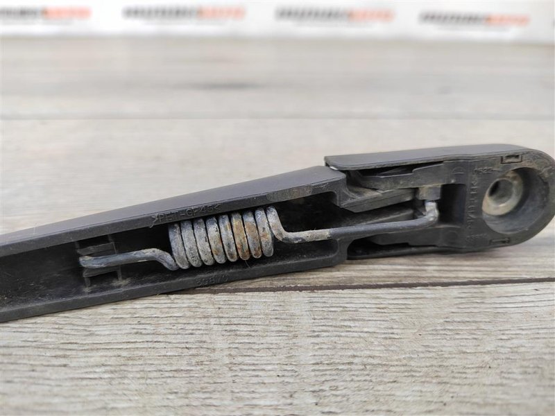 Поводок стеклоочистителя, 1000 рублей, Москва