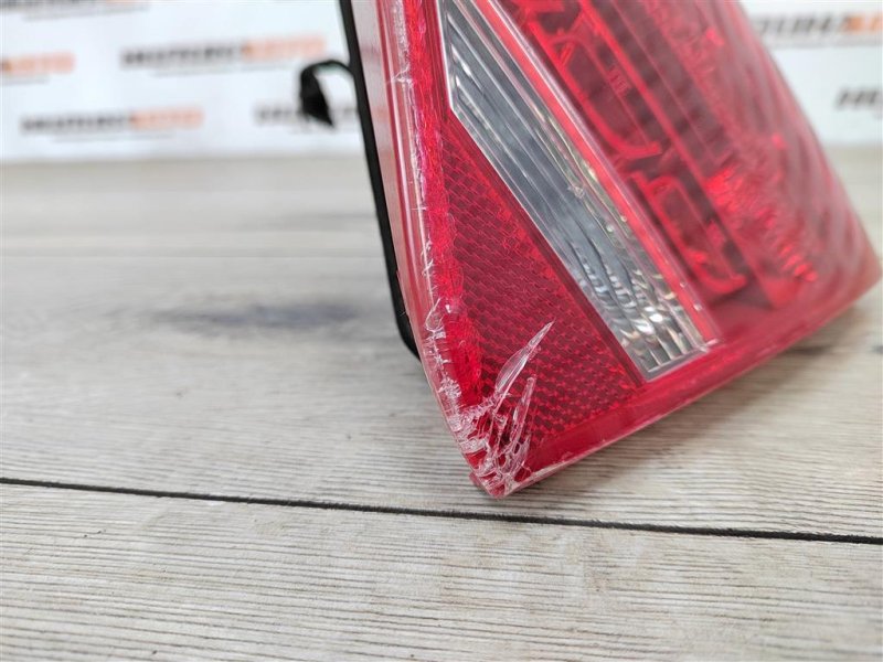 Фонарь в крышку багажника, 900 рублей, Москва