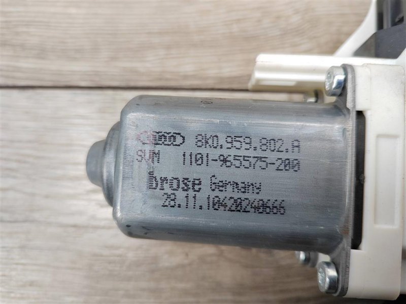 Стеклоподъемник, 1250 рублей, Москва