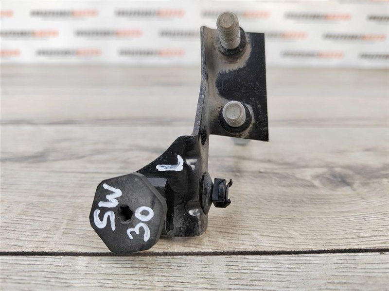 Кронштейн бампера, 300 рублей, Москва