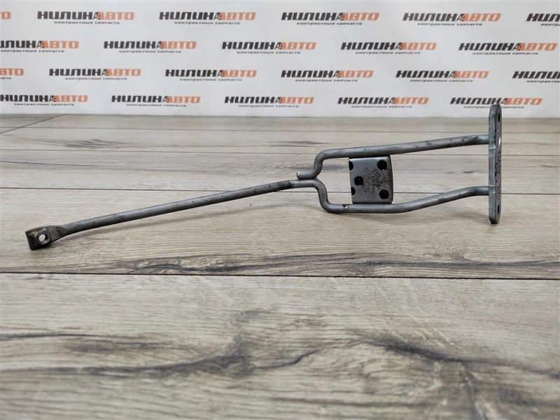 Кронштейн замка капота, 400 рублей, Москва