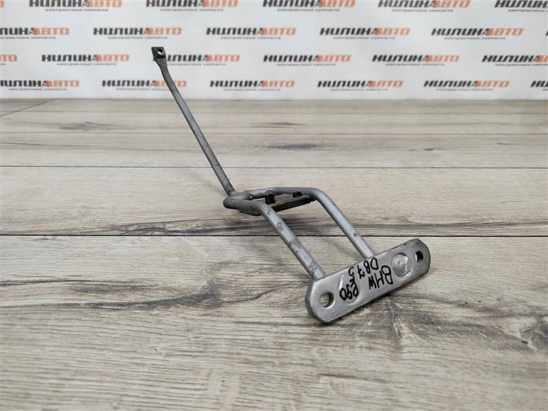 Кронштейн замка капота, 400 рублей, Москва