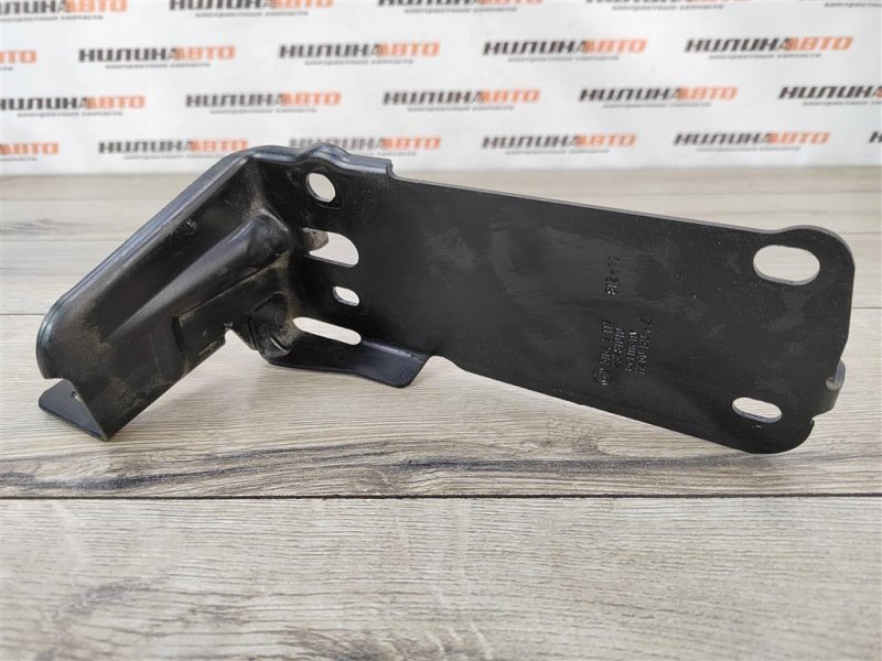 Кронштейн радиатора, 500 рублей, Москва