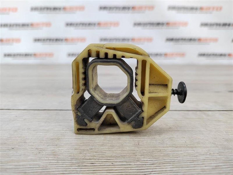 Крепление радиатора, 300 рублей, Москва