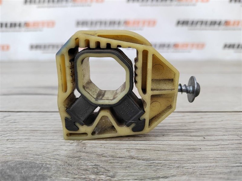 Крепление радиатора, 300 рублей, Москва