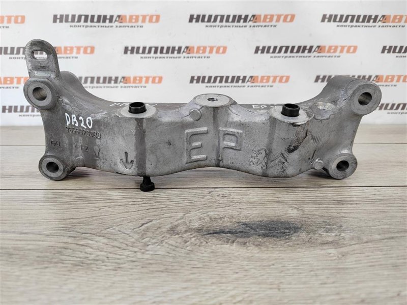 Кронштейн двигателя, 300 рублей, Москва