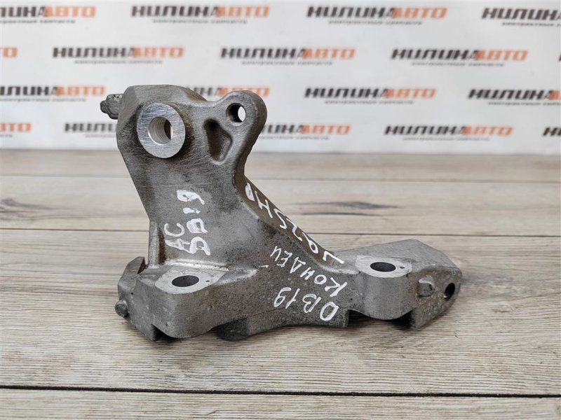 Кронштейн компрессора кондиционера, 400 рублей, Москва