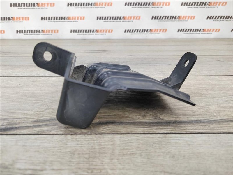 Кронштейн, 300 рублей, Москва