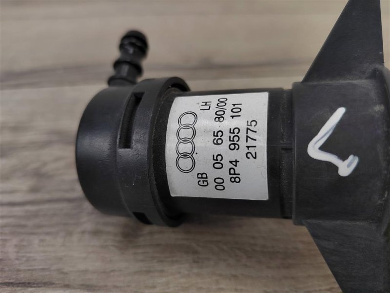 Форсунка омывателя фар, 1350 рублей, Москва