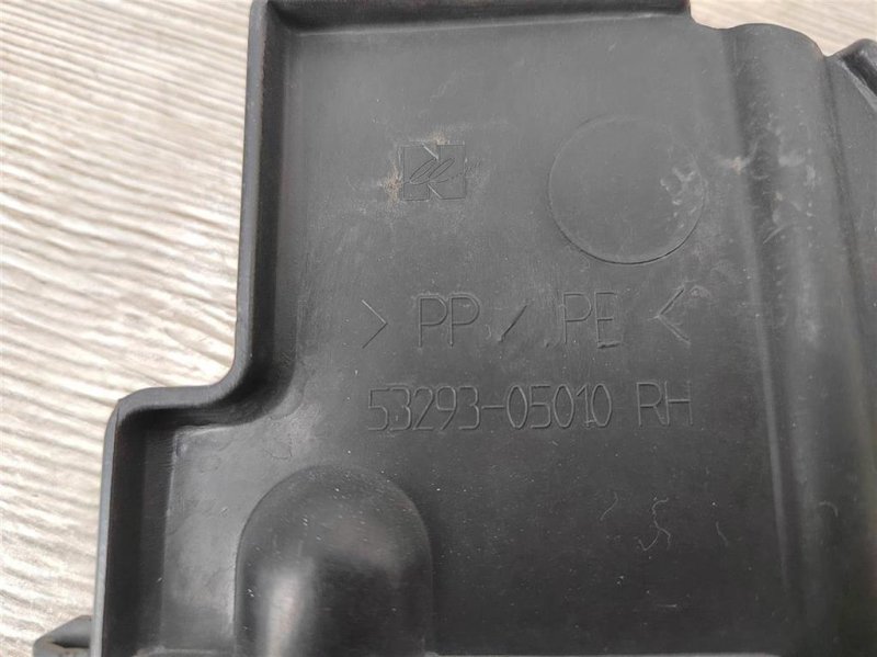 Дефлектор радиатора, 1000 рублей, Москва