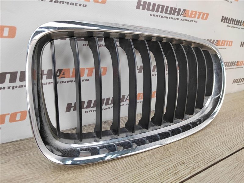 Решетка радиатора, 2000 рублей, Москва