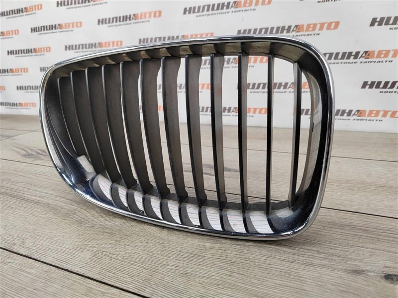 Решетка радиатора, 2000 рублей, Москва