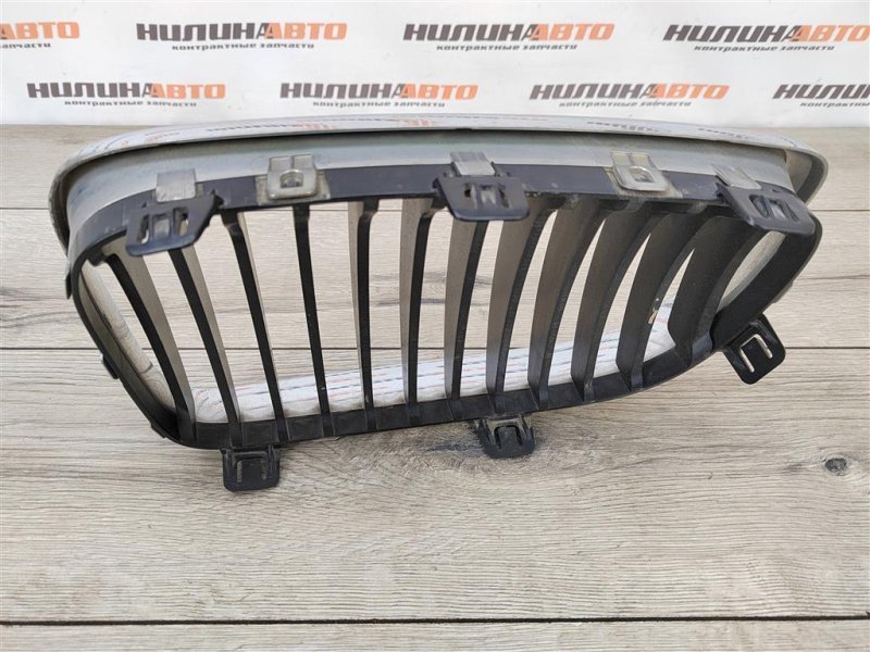 Решетка радиатора, 2000 рублей, Москва