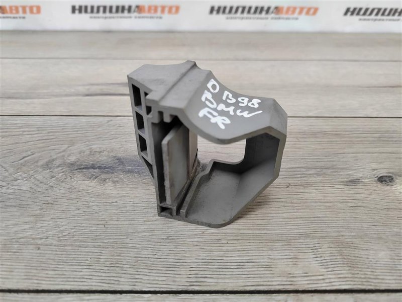 Крепление радиатора, 400 рублей, Москва