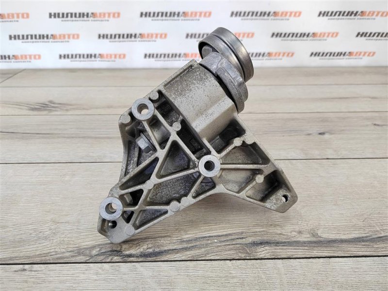 Кронштейн компрессора кондиционера, 400 рублей, Москва