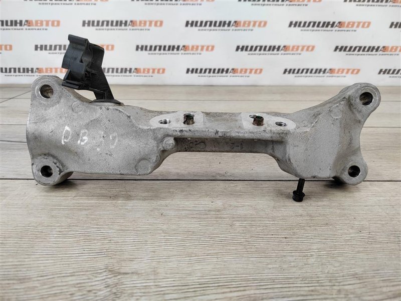 Кронштейн двигателя, 400 рублей, Москва