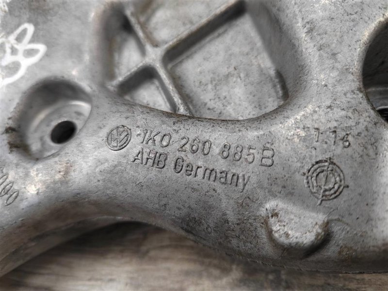 Кронштейн компрессора кондиционера, 500 рублей, Москва