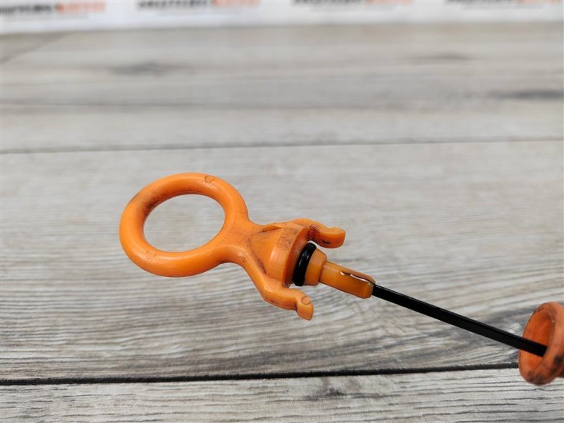 Щуп масляный, 800 рублей, Москва