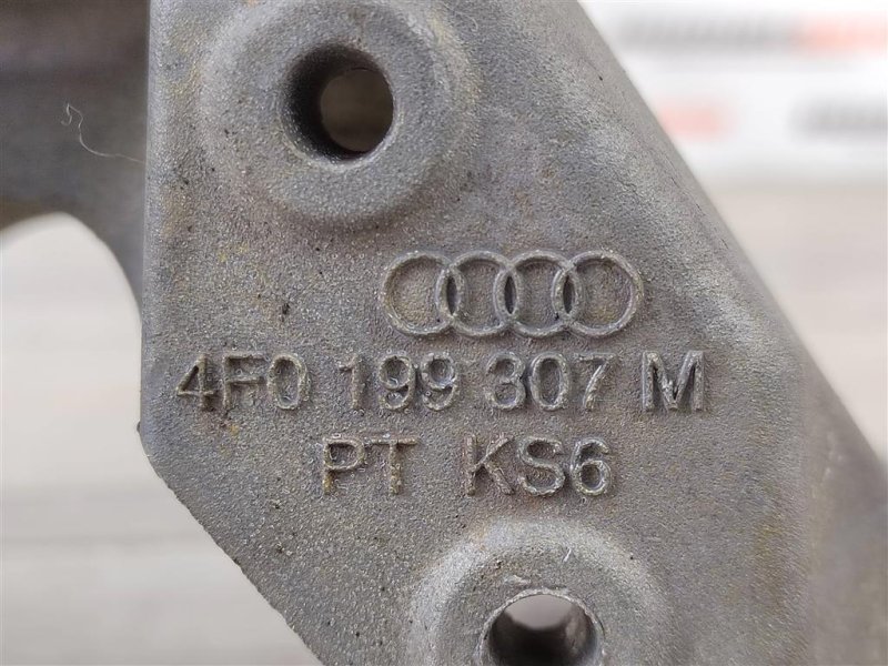 Кронштейн двигателя, 450 рублей, Москва