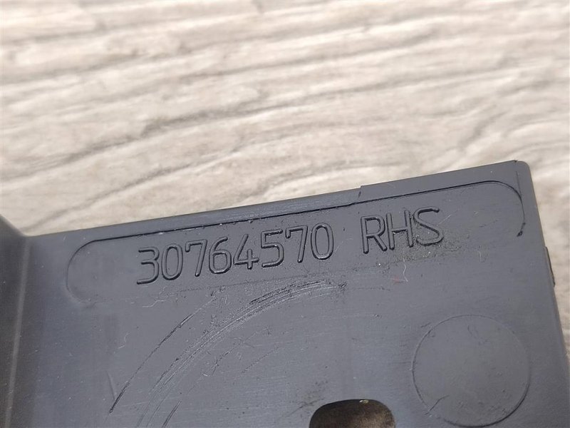 Дефлектор радиатора, 800 рублей, Москва