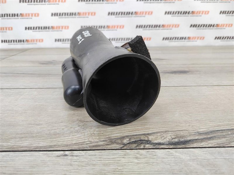 Воздухозаборник, 500 рублей, Москва