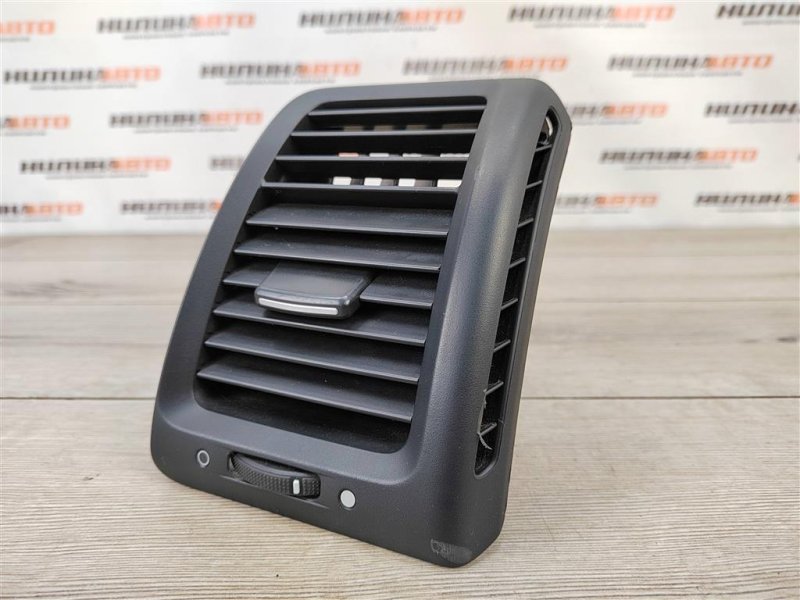 Дефлектор в торпедо, 1000 рублей, Москва