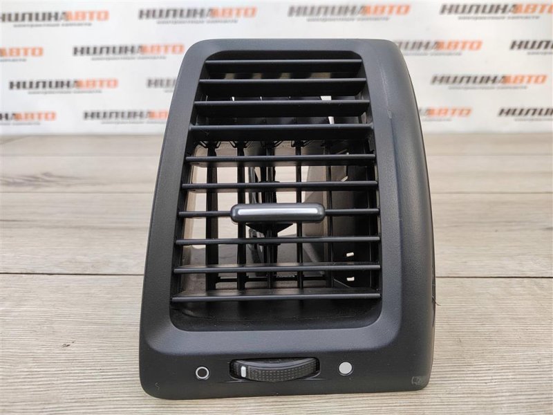 Дефлектор в торпедо, 1000 рублей, Москва