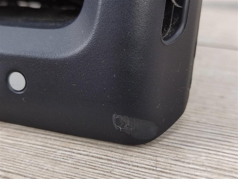 Дефлектор в торпедо, 1000 рублей, Москва