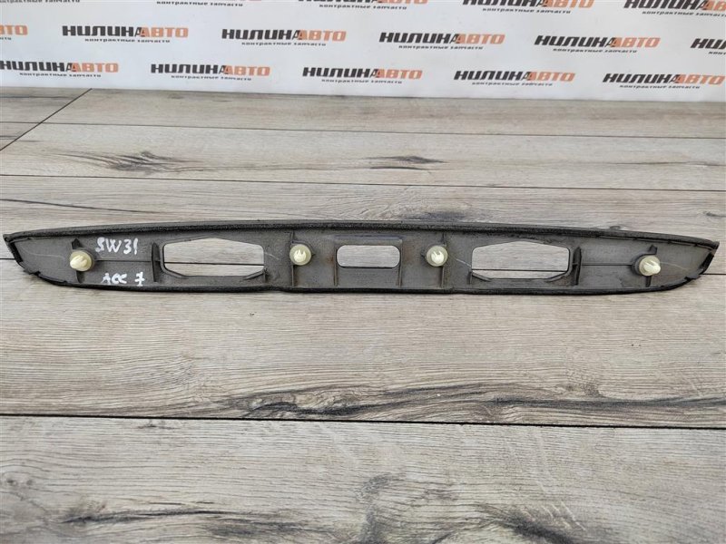 Накладка крышки багажника, 1100 рублей, Москва