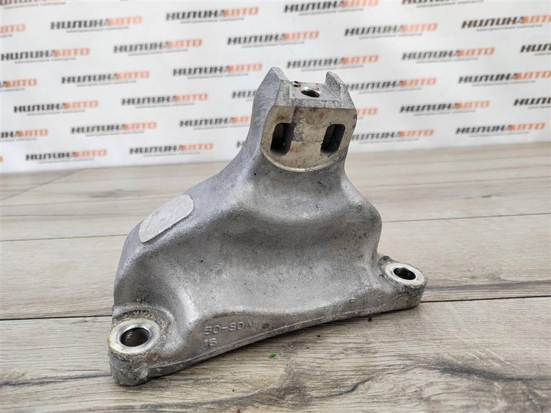 Кронштейн двигателя, 500 рублей, Москва