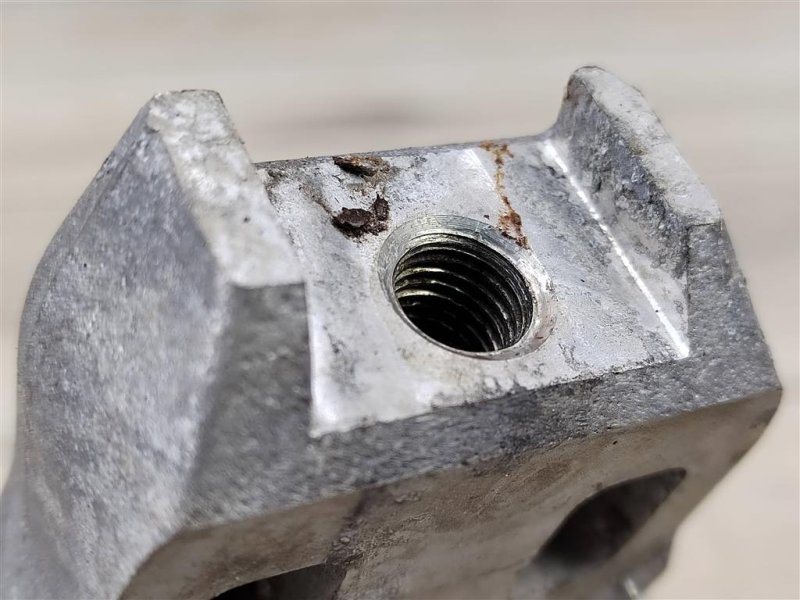 Кронштейн двигателя, 500 рублей, Москва