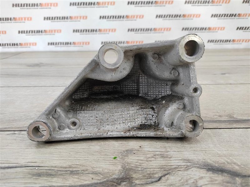 Кронштейн двигателя, 500 рублей, Москва