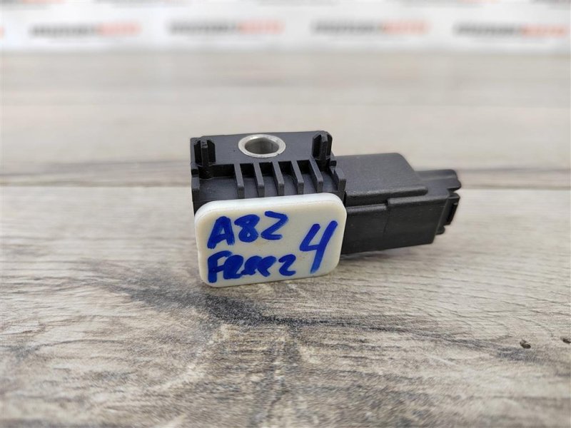 Датчик удара боковой, 300 рублей, Москва