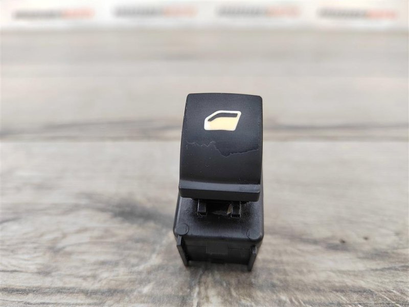 Кнопка стеклоподъемника, 500 рублей, Москва