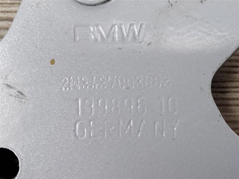 Петля капота, 900 рублей, Москва