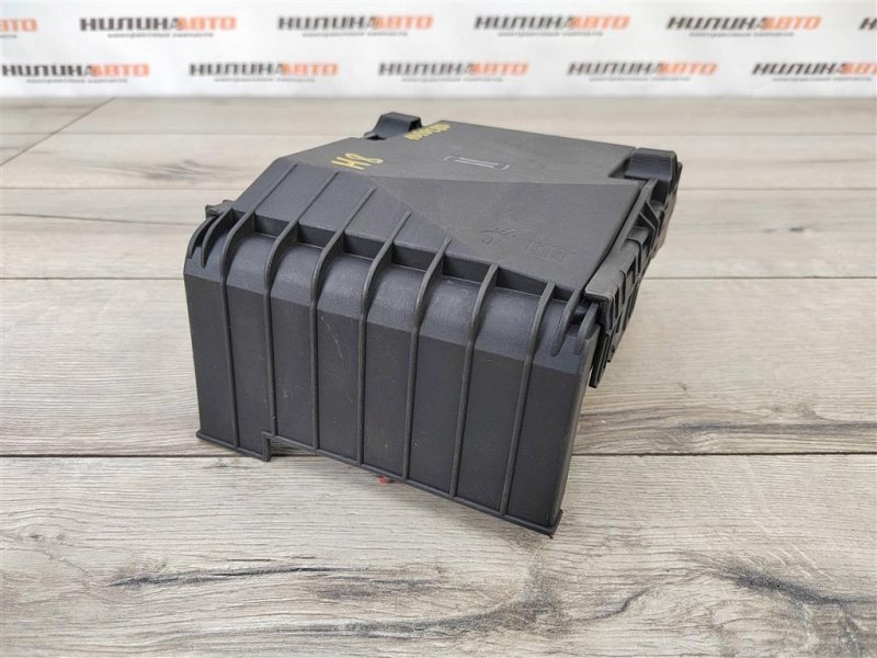 Блок предохранителей под капот, 2000 рублей, Москва