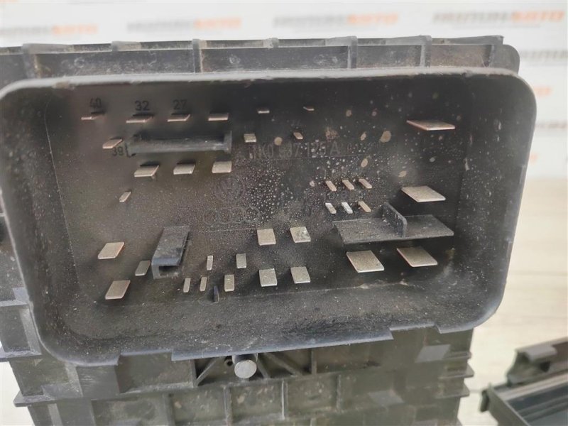 Блок предохранителей под капот, 2000 рублей, Москва