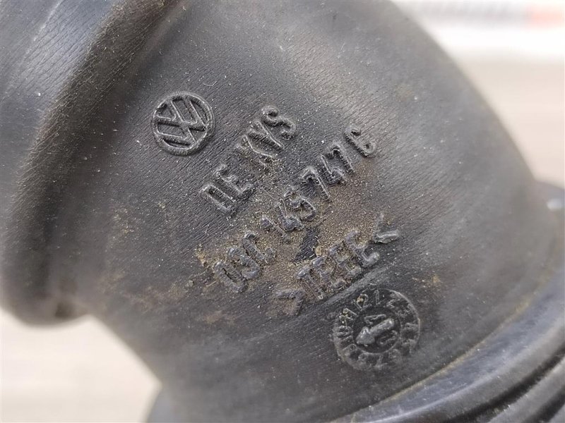 Патрубок, 300 рублей, Москва